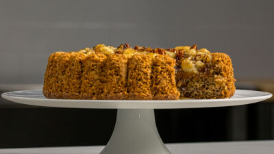 Bolo de Banana Caramelizada