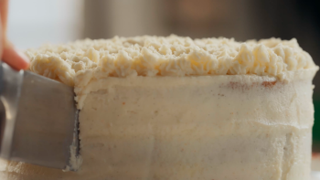 Bolo de Noiva com Creme de Limão