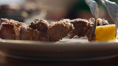 Espetada com Milhos Fritos