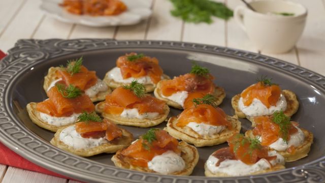 Panquecas de Batata com Salmão e Queijo Creme