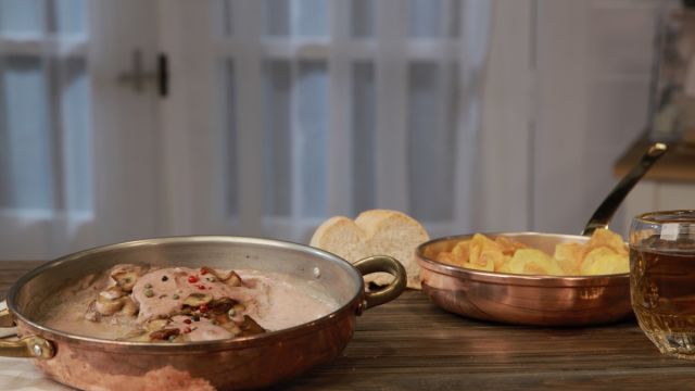 Bife à Pimenta com Batatas Fritas