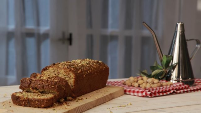 Bolo de Azeite e Pistacho