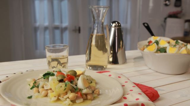 Salada de Bacalhau e Grão