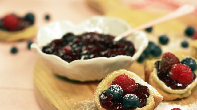 Mini-Panquecas Alemãs com Frutos Vermelhos