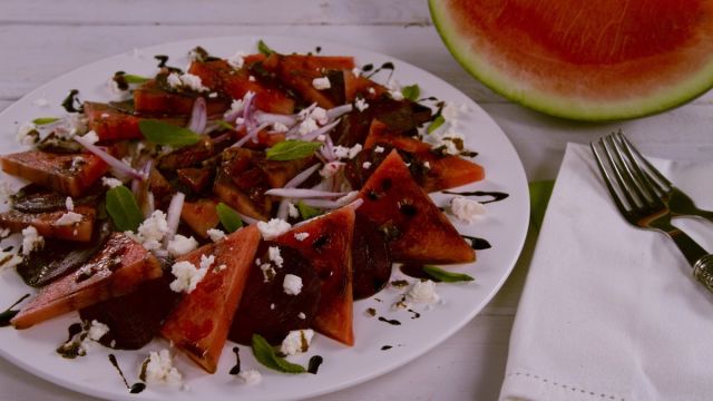 Salada de Melancia e Molho Balsâmico