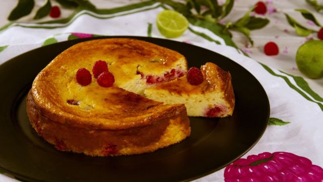 Cheesecake Cozido de Lima e Framboesas