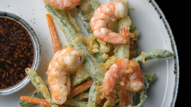Tempura de Legumes e Camarão