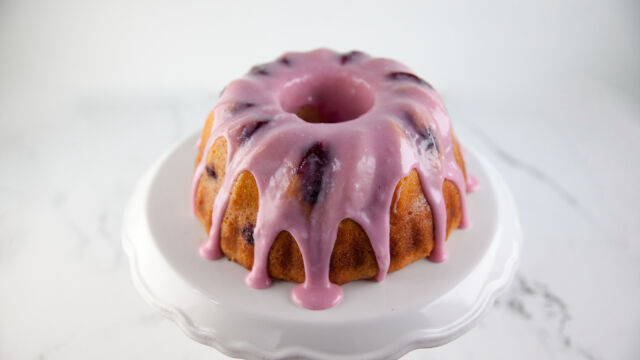 Bolo de Iogurte de Amora Sem Glúten