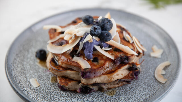 Panquecas de Trigo Sarraceno com Creme de Coco de Mirtilo