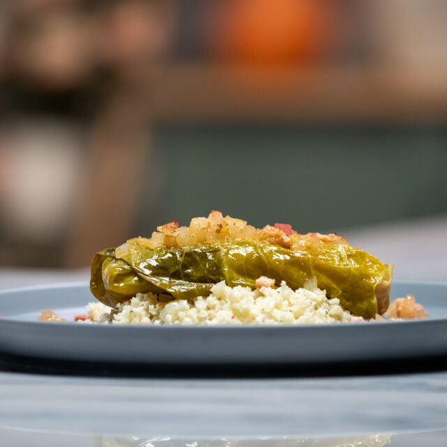 Salsichas com Couve Lombarda no Forno
