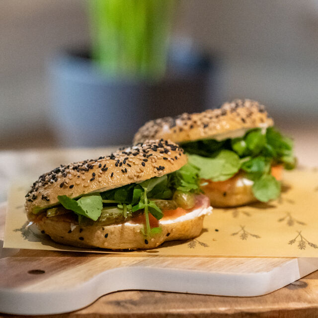 Bagel de Aveia com Salmão Fumado