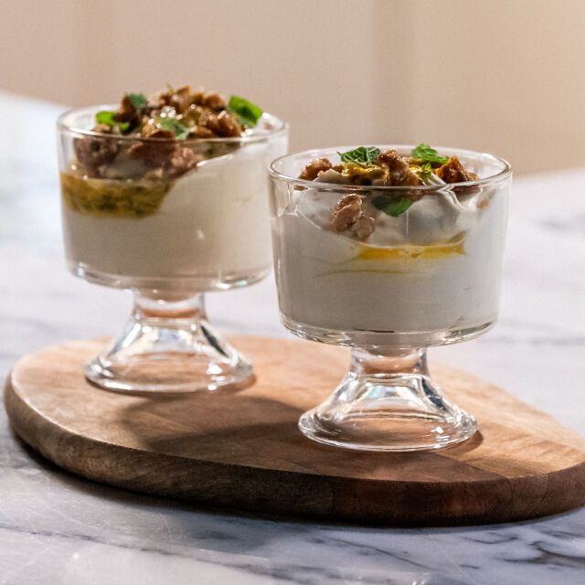 Mousse de Maracujá, Noz e Hortelã