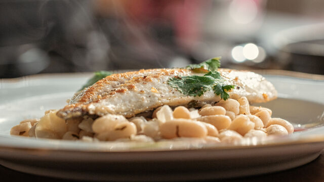Filete de Dourada e Feijão Branco