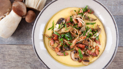 Sočna palenta sa dinstanim pečurkama