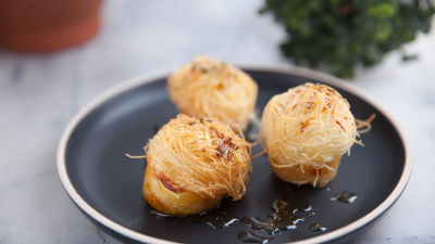 Kugle od kataifi testa sa sirom