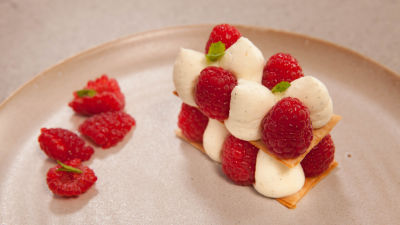 Kore sa bobicama i pavlakom