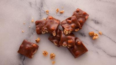 Kocke od lešnika i karamele