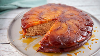 Torta od jabuka i karamele