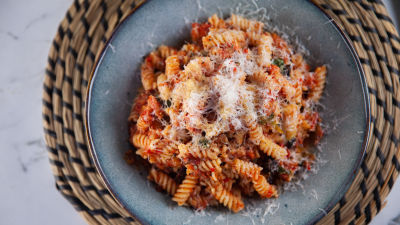 Fuzillini ala putaneska