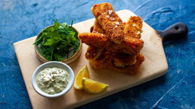 Riblji štapići i tartar sos