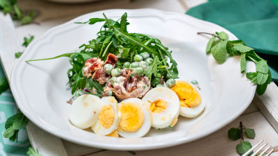 Salata od graška i slanine