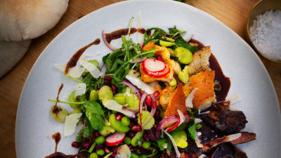 Taljata od govedine s balzamiko sirćetom, narom, i fatušom na malteški način