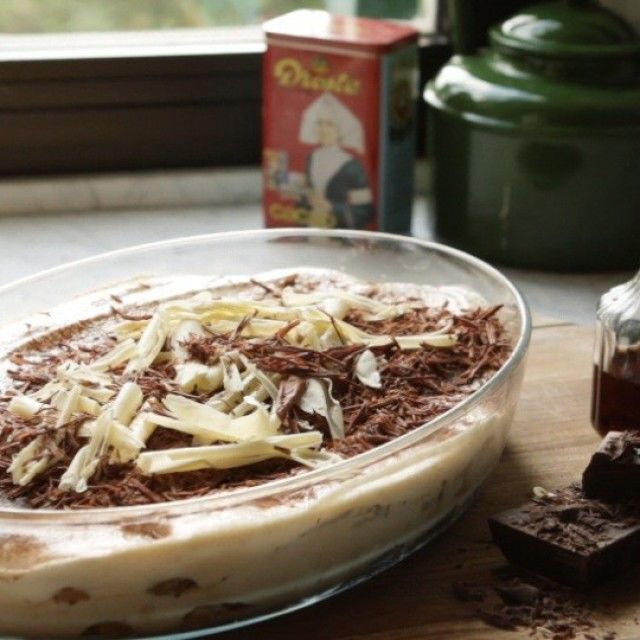 Tiramisu od dve vrste čokolade
