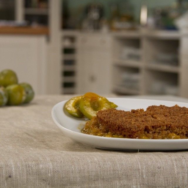 Krambl od belih šljiva