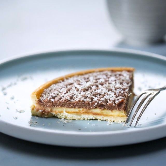 Limun-torta s lešnicima