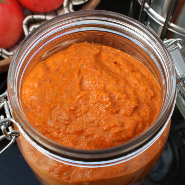 "Harisa romesco" sos