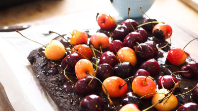 Torta di Pane s čokolado in češnjami Torta