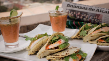 gordite z rakci in poživljajočo omako