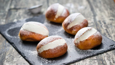 Italijanske kremne bombete (maritozzi)