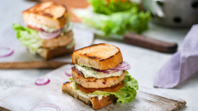 Puranji burger sendvič