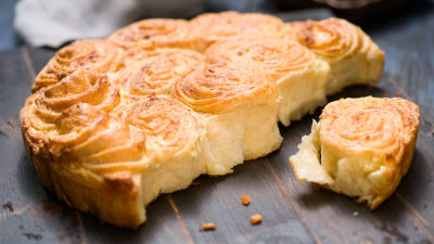 Tutmanik (sirov kruh)