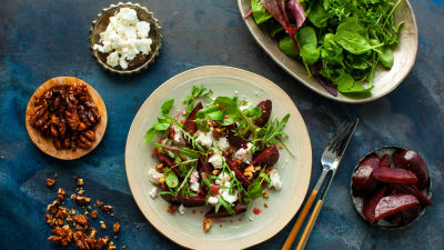 Solata z rdečo peso v soli