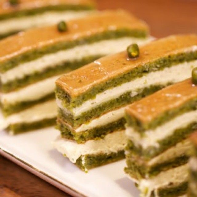 Javanska torta s pistacijami