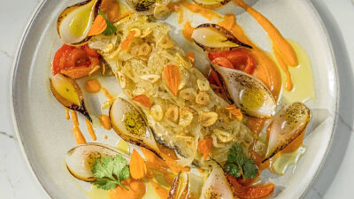 Bacalhau de Cebolada com Pimentos Assados