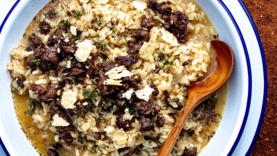 Ризото с бира и наденица