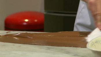 Темпериране на шоколад