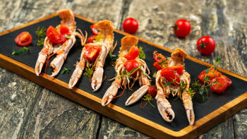 Отворени скариди скампи