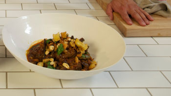 Заешка яхния