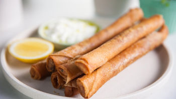 Пурички с агнешка кайма