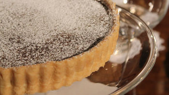 Тарт с шоколадов фондан