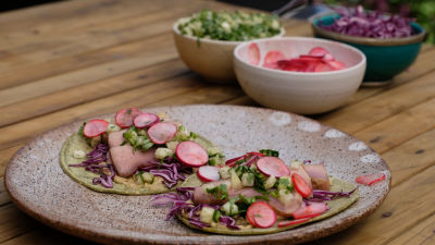 Тако с печена на скара риба тон