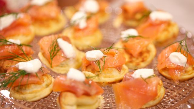 Бухтички с пушена сьомга