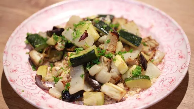 Кускус с печени зеленчуци