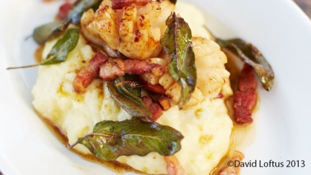 Миди Сен-Жак с картофено пюре