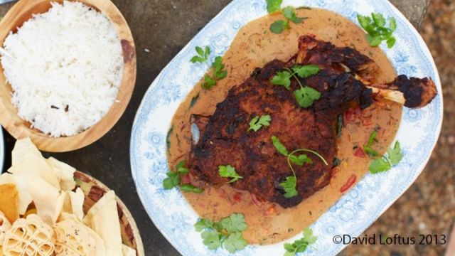 Печено агнешко с къри сос