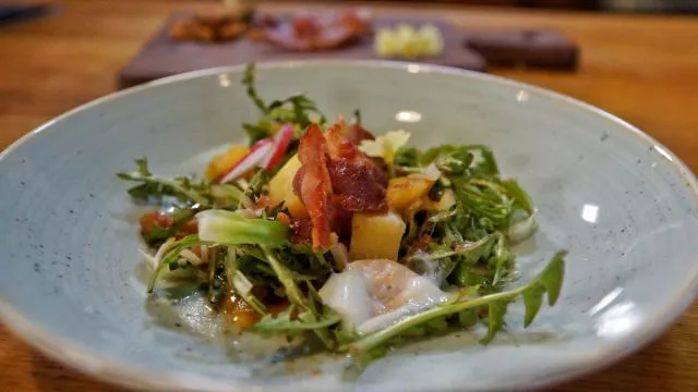 Салата с глухарче